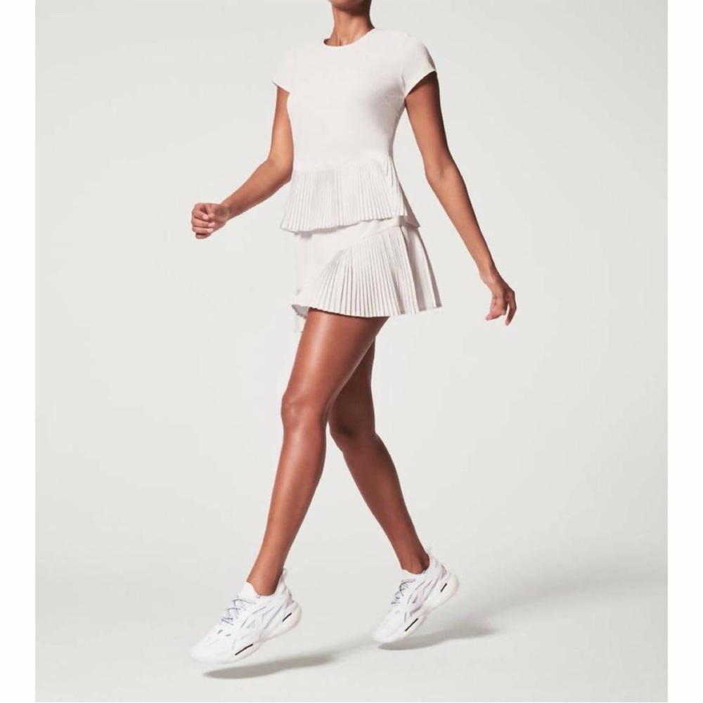 Spanx Yes, Pleats! Tee Small NWT